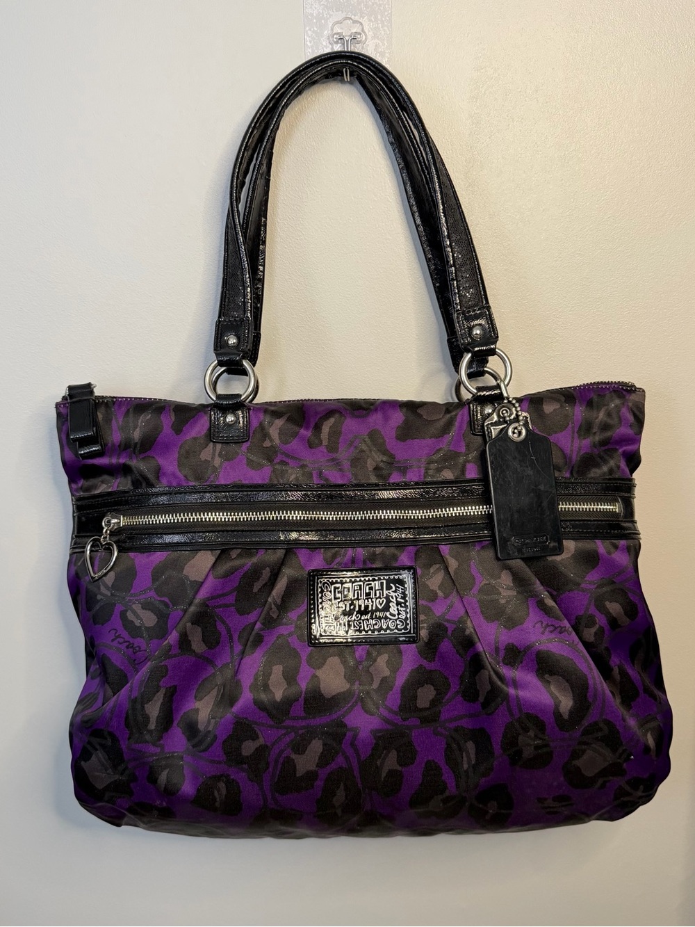 2000s Coach Purple and Black Leopard-Print Shoulder Tote F20048